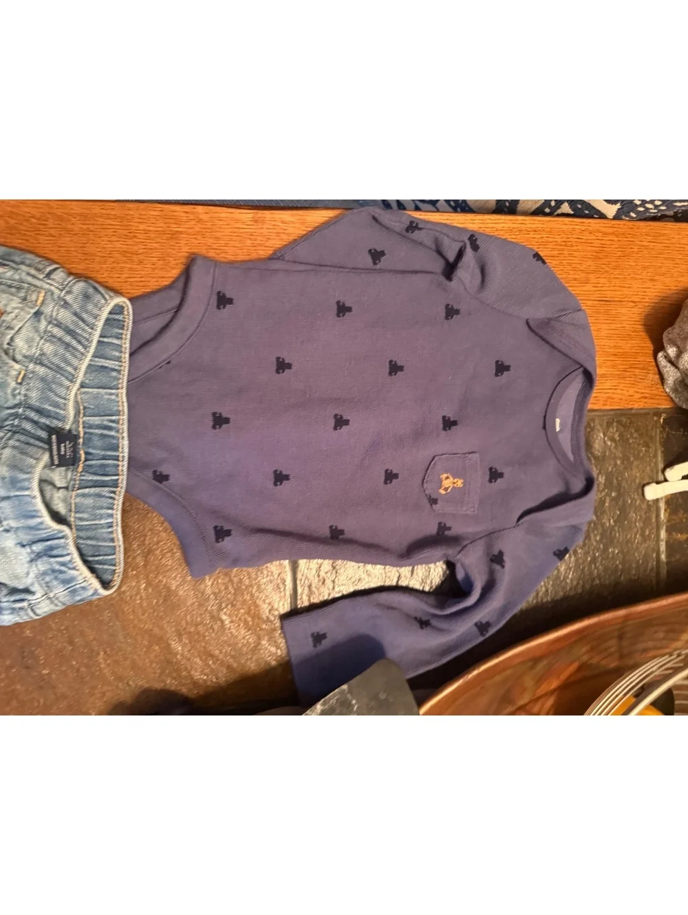 Baby gap outfit bundle of 2  shirt jeans 6-12 months boys